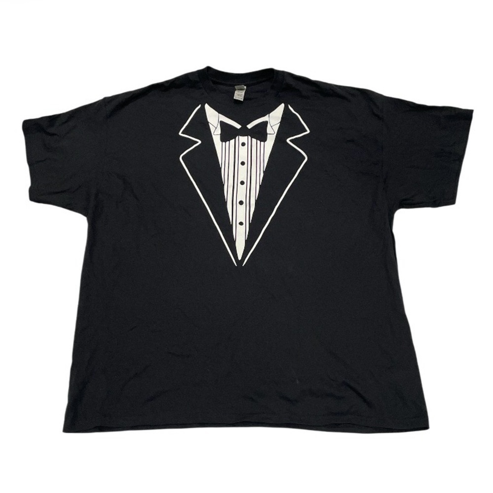 Black GILDAN Tuxedo Graphic T-Shirt Size 2XL